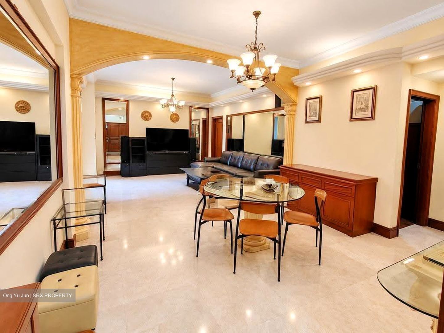 Aston Mansions (D14), Apartment #615838701